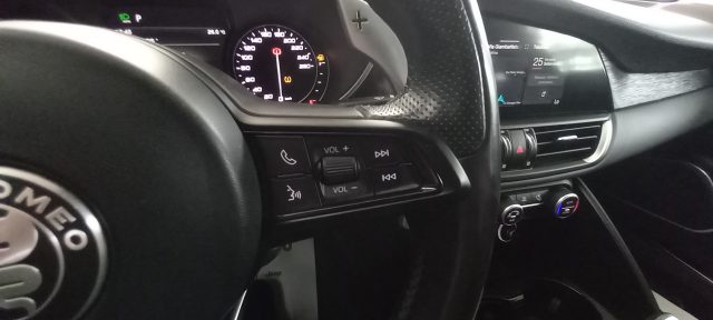 ALFA ROMEO GIULIA 2.2 TURBODIESEL 190 CV AT8 EXECU - foto 14
