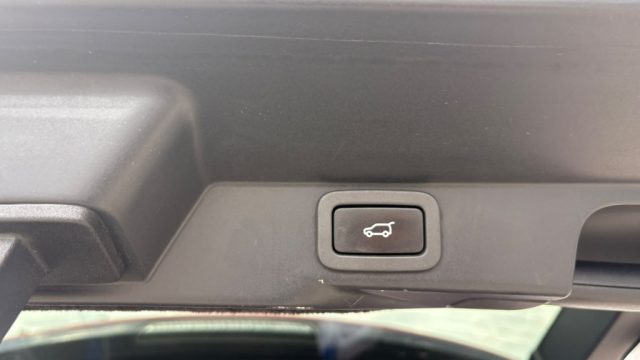 LAND ROVER RANGE ROVER SPORT 3.0D L6 249 CV DYNAMIC HSE - foto 14