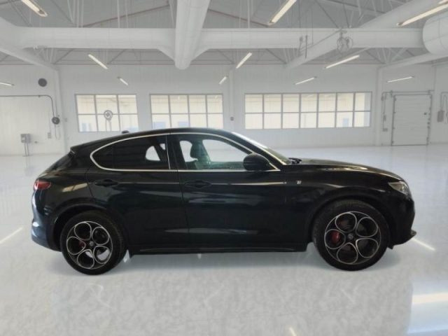 ALFA ROMEO STELVIO 2.2 TURBODIESEL 190 CV AT8 Q4 TI - foto 7