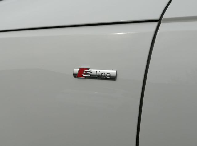 AUDI A4 AVANT 35 TDI S TRONIC S LINE EDI - foto 11