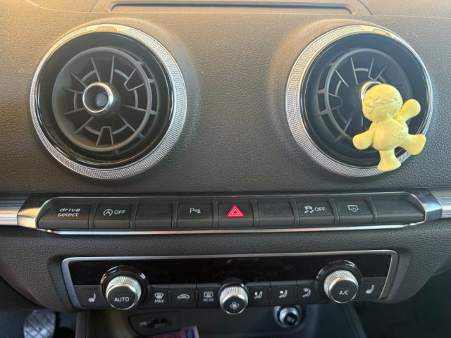 AUDI A3 SPB 2.0 TDI SPORT - foto 13
