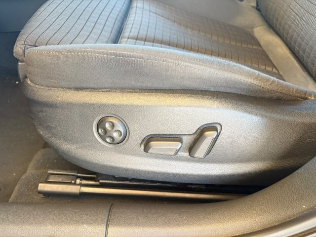 AUDI A3 SPB 2.0 TDI SPORT - foto 19