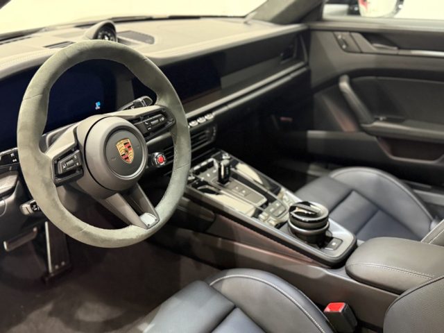 PORSCHE 911 CARRERA 992.2 4 GTS COUPÈ - foto 19