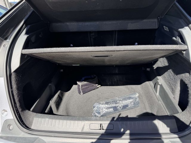 PEUGEOT 3008 1.2 HYBRID GT  E-DCS6 - foto 10