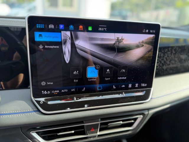 VOLKSWAGEN TIGUAN R-LINE GARANZ UFFICIALE 2028 - foto 23