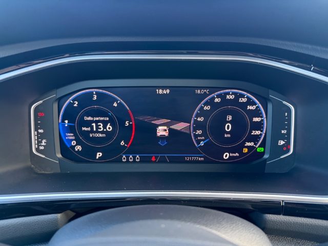 VOLKSWAGEN T-ROC DSG R-LINE 2023 IVA ESPOSTA - foto 30