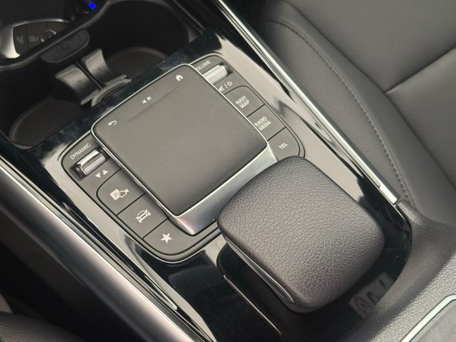 MERCEDES-BENZ GLA 220 D AUTOMATIC SPORT PLUS - foto 13