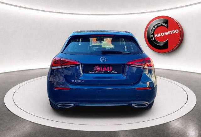 MERCEDES-BENZ A 180 D AUTOMATIC SPORT - foto 6
