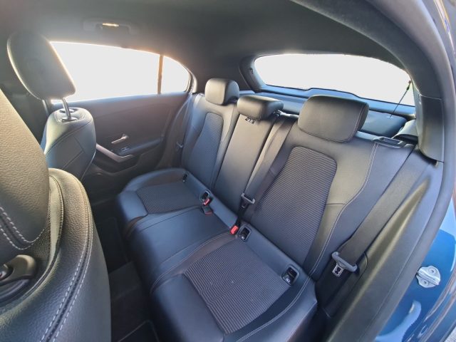 MERCEDES-BENZ A 180 D AUTOMATIC SPORT - foto 16