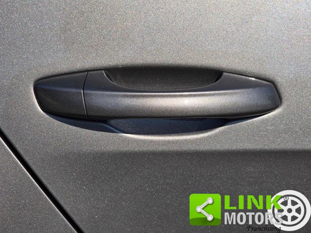 VOLKSWAGEN GOLF TGI 110CV HIGHLINE DSG - foto 34