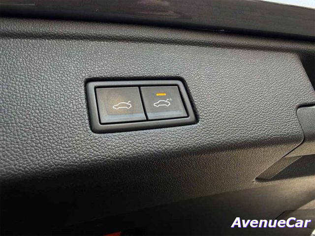VOLKSWAGEN TOUAREG 3.0 TDI BLACK STYLE TIPTRONIC  T - foto 31