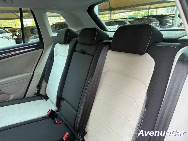 VOLKSWAGEN TIGUAN ELEGANCE 4MOTION DSG TELECAMERA  - foto 36