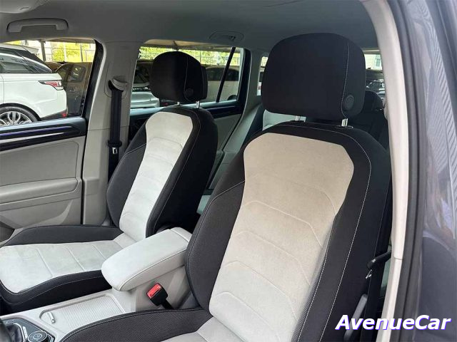VOLKSWAGEN TIGUAN ELEGANCE 4MOTION DSG TELECAMERA  - foto 32