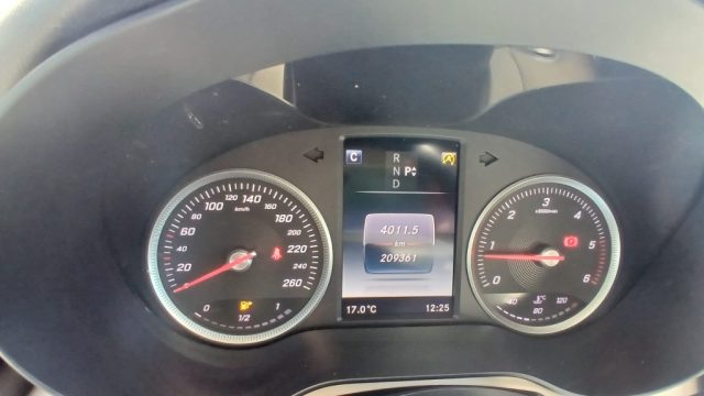 MERCEDES-BENZ GLC 250 D 4MATIC SPORT - foto 8