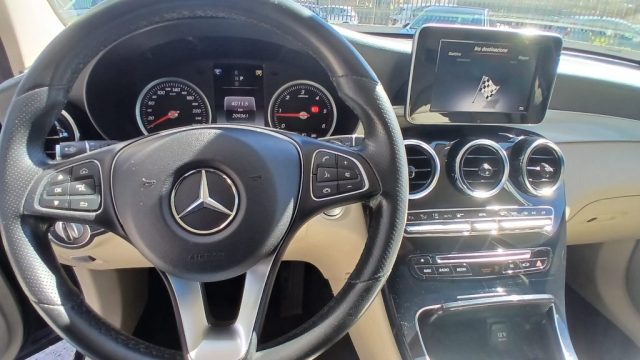 MERCEDES-BENZ GLC 250 D 4MATIC SPORT - foto 9