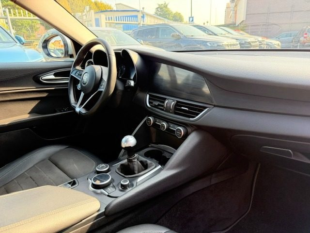 ALFA ROMEO GIULIA 2.2 TURBODIESEL 150 CV SUPER - foto 13