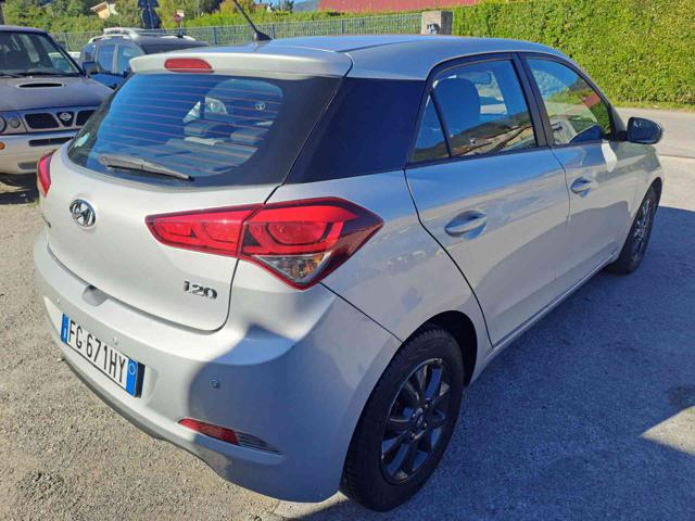 HYUNDAI I20 1.1 CRDI 12V 5 PORTE COMFORT - foto 22