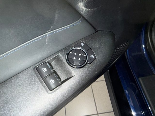 FORD MUSTANG 2.3 ECOBOOST AUT. - foto 33