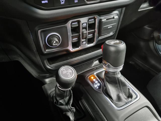 JEEP WRANGLER UNLIMITED 2.0 TURBO SAHARA - foto 9