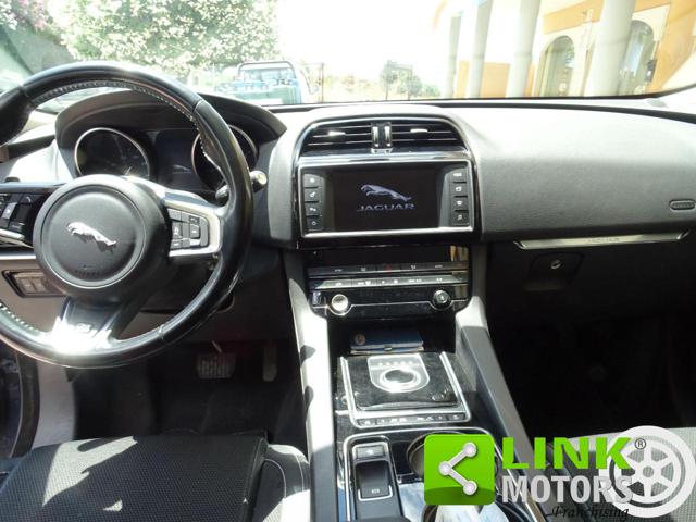 JAGUAR F-PACE 2.0 D. 180 CV R-SPORT - foto 10