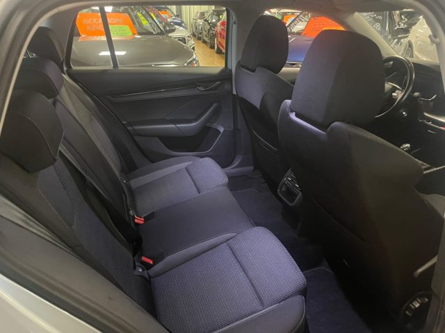 SKODA OCTAVIA 1.0 TSI WAGON EXECUTIVE NAVI LED - foto 9