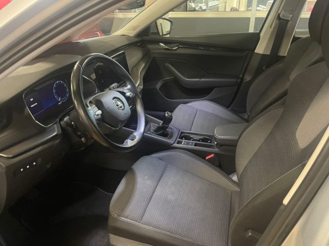 SKODA OCTAVIA 1.0 TSI WAGON EXECUTIVE NAVI LED - foto 13