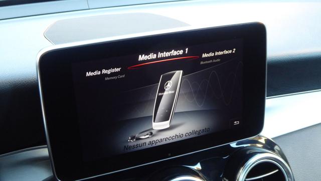 MERCEDES-BENZ GLC 250 D 4MATIC COUPÉ PREMIUM - foto 37