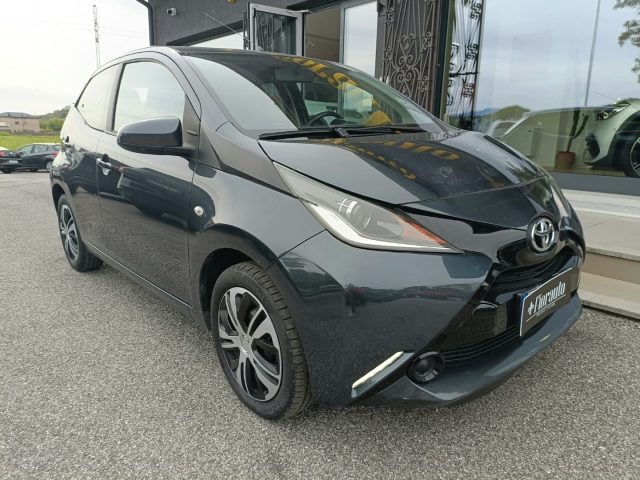 TOYOTA AYGO 1.0 VVT-I 69 CV 5 PORTE X-COOL - foto 2