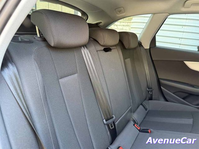 AUDI A4 AVANT 40 2.0 TDI MHEV S LINE S-T - foto 30
