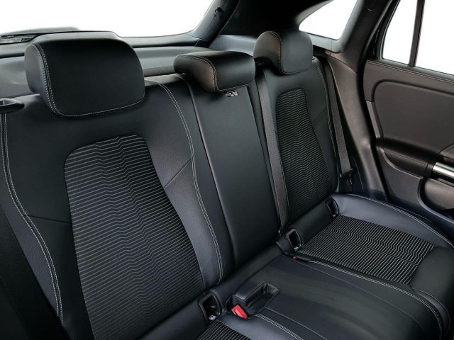 MERCEDES-BENZ GLA 200 D AUTOMATIC SPORT PLUS AUTO - foto 15
