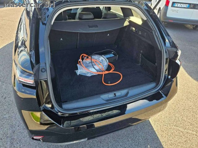 PEUGEOT 308 SW ALLURE PACK HYBRID 180 E-EAT8 - foto 15