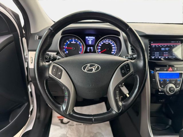 HYUNDAI I30 WAGON 1.6 CRDI COMFORT - foto 8