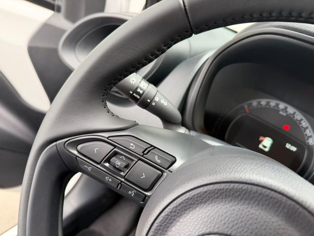 TOYOTA AYGO X 1.0B (72 CV) ACTIVE - foto 11