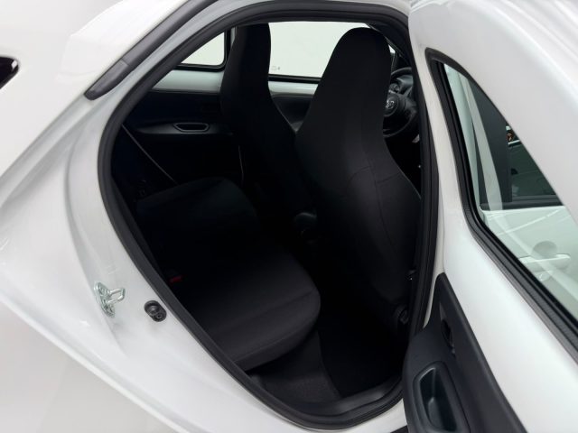 TOYOTA AYGO X 1.0B (72 CV) ACTIVE - foto 17