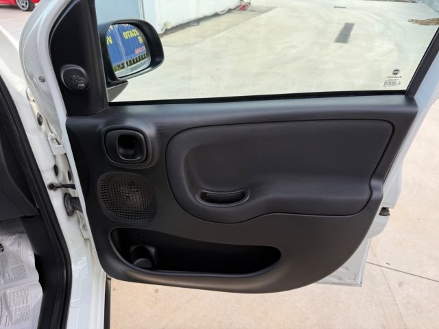 FIAT PANDA HYBRID CITY LIFE AZIENDALE - foto 24
