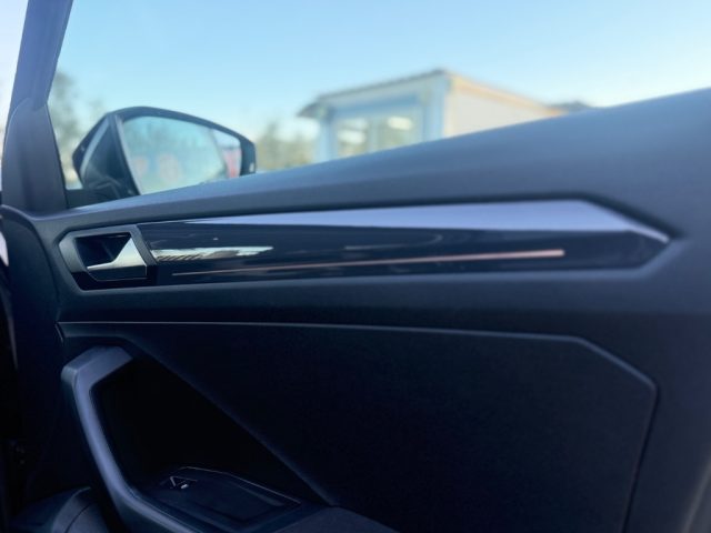 VOLKSWAGEN T-ROC 2.0 TDI UNICOPROPR-GARANZIA - foto 30