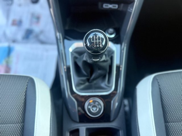 VOLKSWAGEN T-ROC 2.0 TDI UNICOPROPR-GARANZIA - foto 19