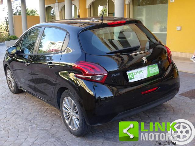 PEUGEOT 208 5 PORTE 1.2 82 CV - foto 6