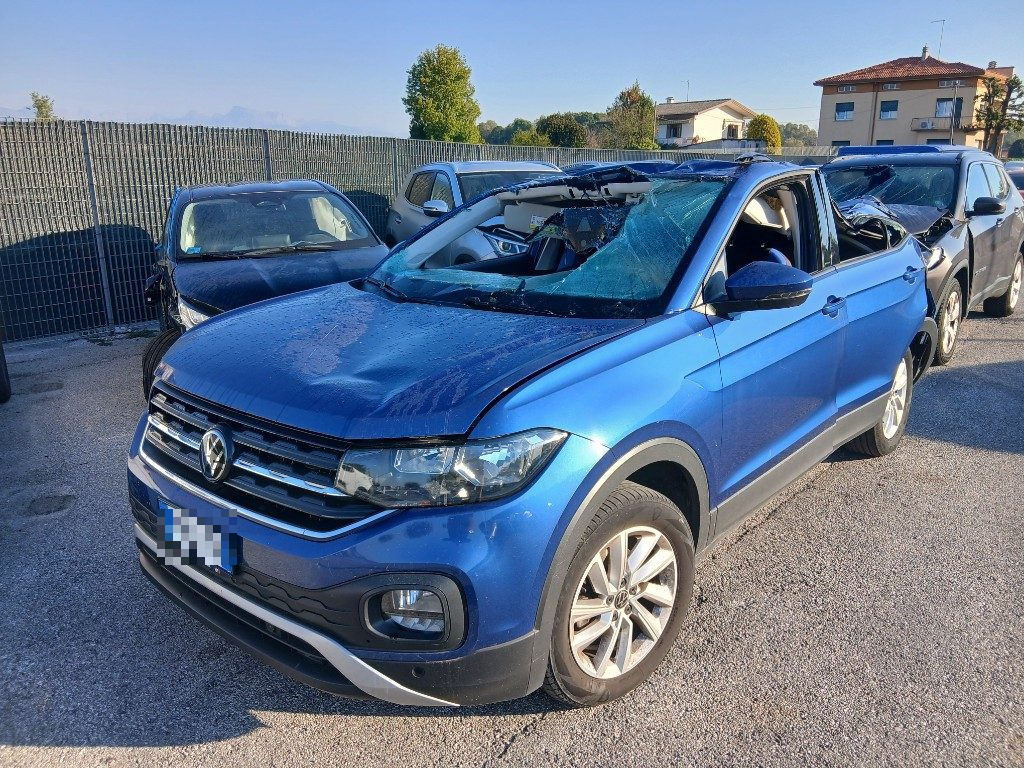 Immagine di VOLKSWAGEN T-Cross 1.0 TSI del 02/2023 km 72116