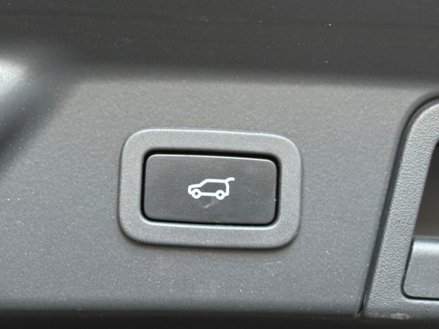 LAND ROVER RANGE ROVER VELAR 2.0 SI4 300 CV R-DYNAMIC S - foto 26