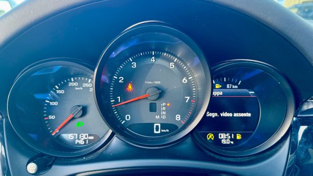 PORSCHE MACAN 3.0 DIESEL S - foto 16