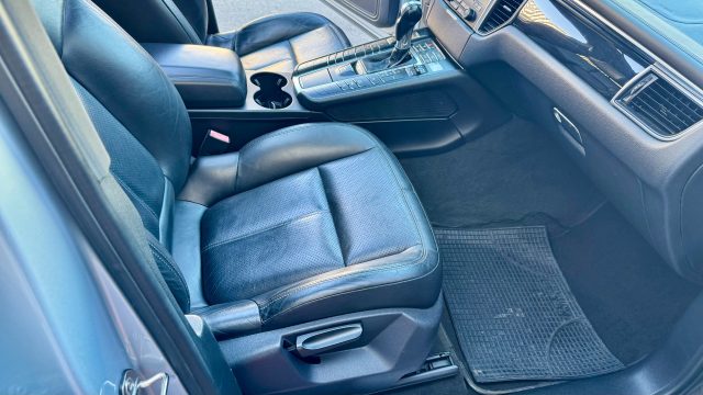 PORSCHE MACAN 3.0 DIESEL S - foto 11