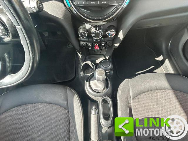 MINI ONE 5 PORTE PER NEOPATENTATI - foto 17