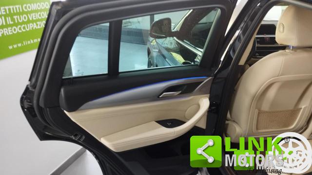 BMW X4 XDRIVE20D - foto 13