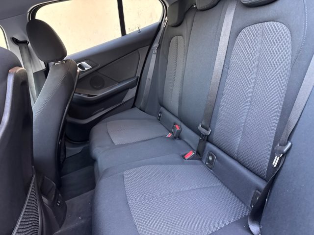 BMW 116 D 5P. BUSINESS ADVANTAGE - foto 9