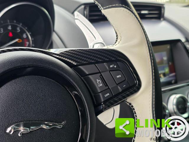 JAGUAR F-TYPE S COUPE 2.0 I4 RWD 300CV AUTO - foto 24