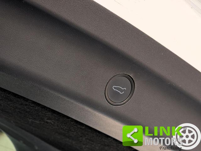 TESLA MODEL Y STANDARD RANGE RWD SINGLE MOTOR  - foto 26