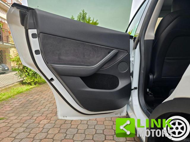 TESLA MODEL Y STANDARD RANGE RWD SINGLE MOTOR  - foto 40