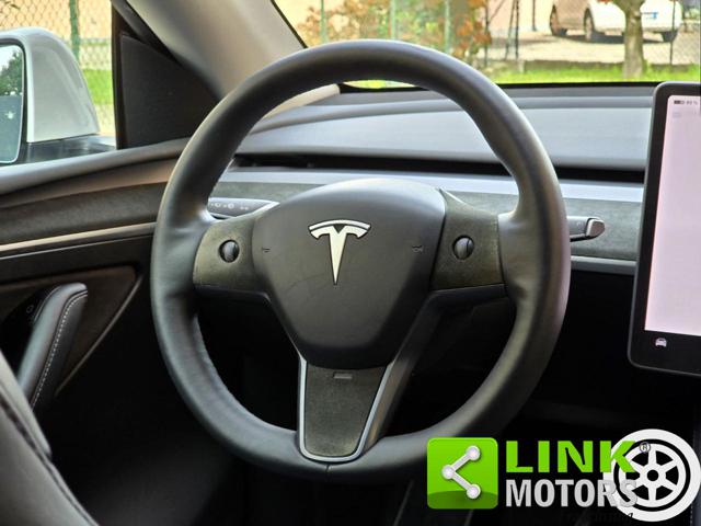 TESLA MODEL Y STANDARD RANGE RWD SINGLE MOTOR  - foto 19