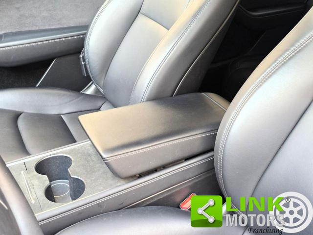 TESLA MODEL Y STANDARD RANGE RWD SINGLE MOTOR  - foto 37